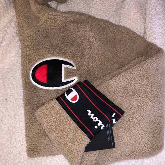 Champion hoodie - Picture 2 of 5